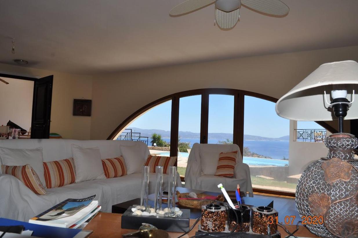 Island Villa Agia Galini Екстериор снимка