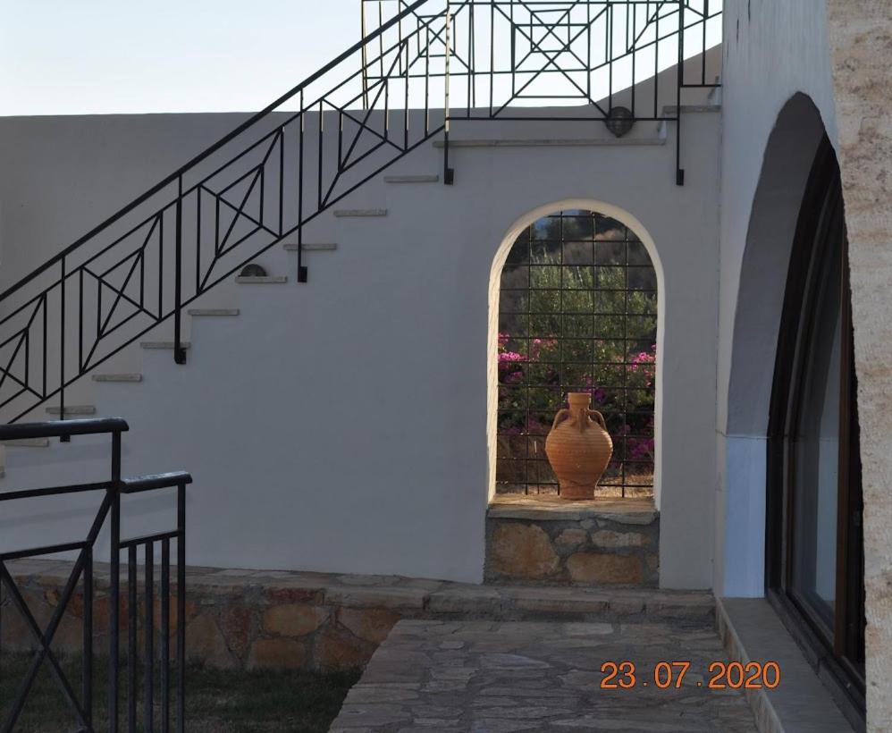 Island Villa Agia Galini Екстериор снимка
