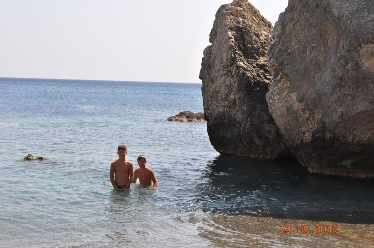 Island Villa Agia Galini Екстериор снимка